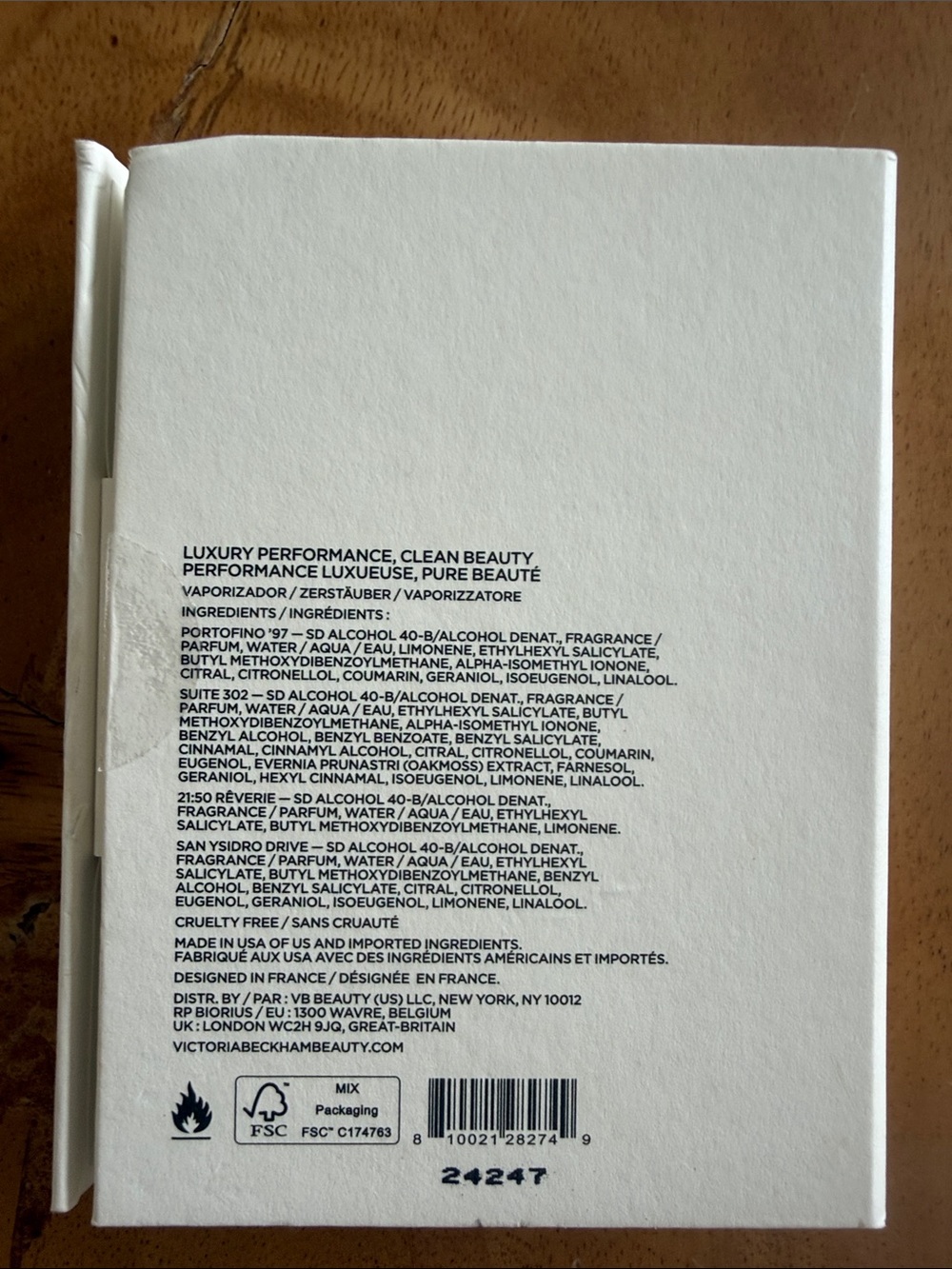 Victoria Beckham Scent Discovery Set - Picture 4 of 4